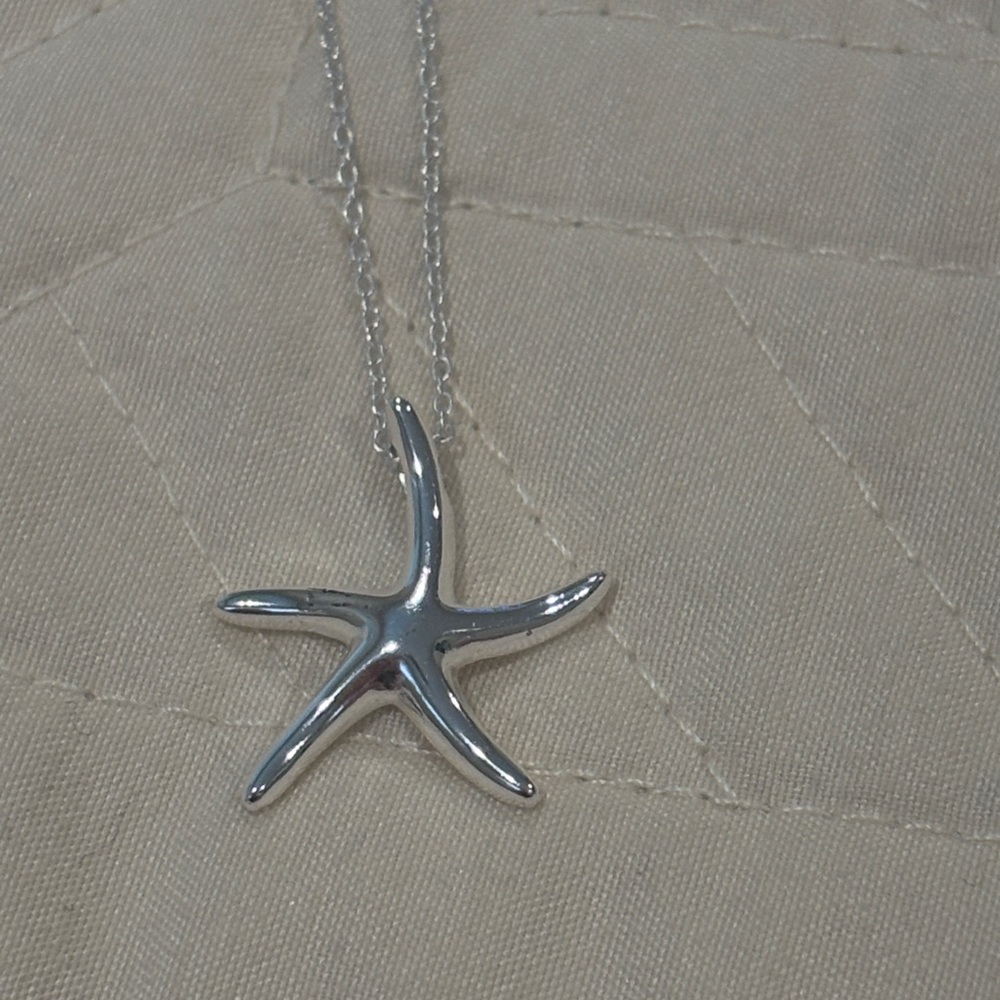 Sterling Silver Starfish Pendant Necklace
